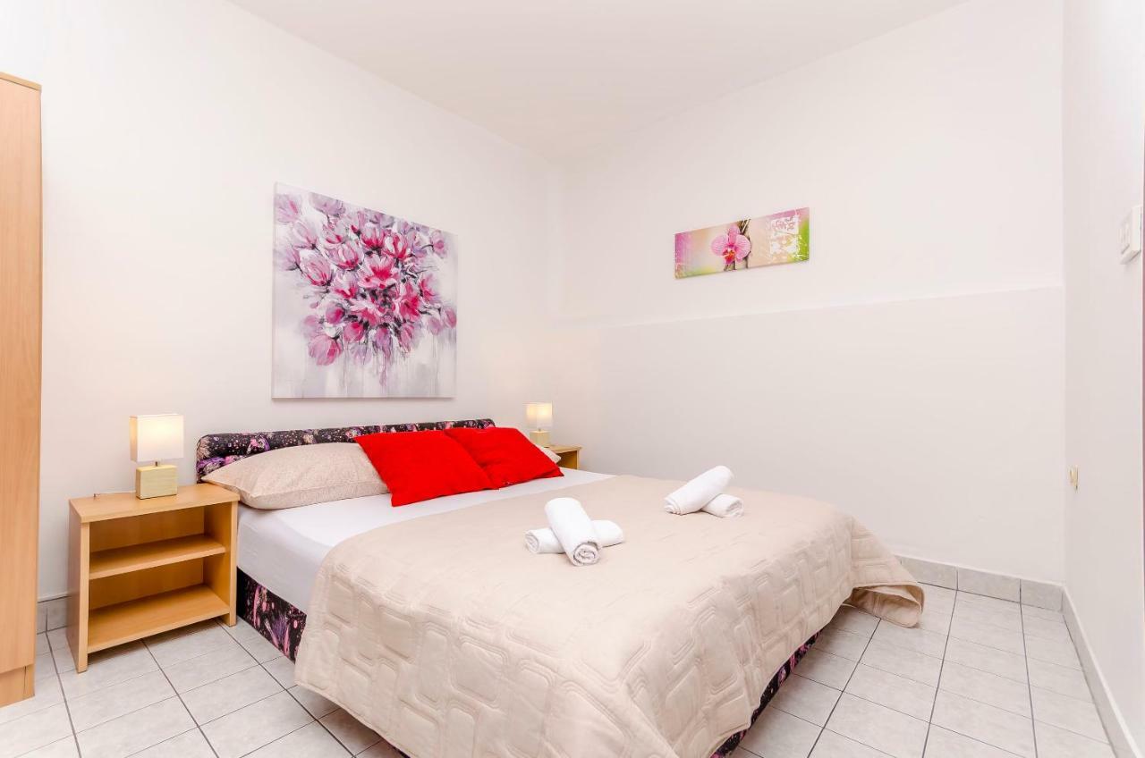 Apartments Tonka Donji Okrug  Luaran gambar