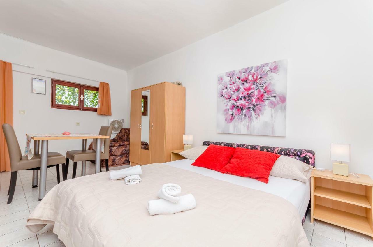 Apartments Tonka Donji Okrug  Luaran gambar